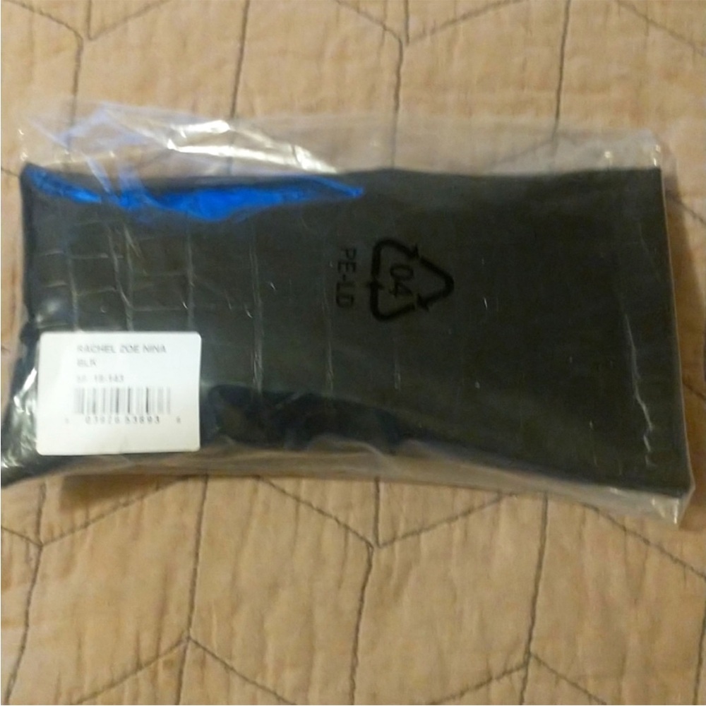 NWT Rachel Zoe Nina Slightly Oversized Black Cat Eye Sunglasses & Faux Croc Case - Picture 8 of 16